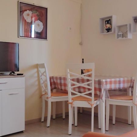 Apartments Mara Mali Lošinj Exterior foto